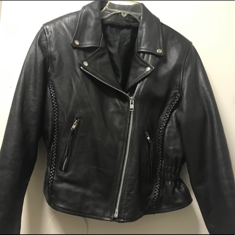 Stylish Quality Black Leather Biker Jacket!Unique?